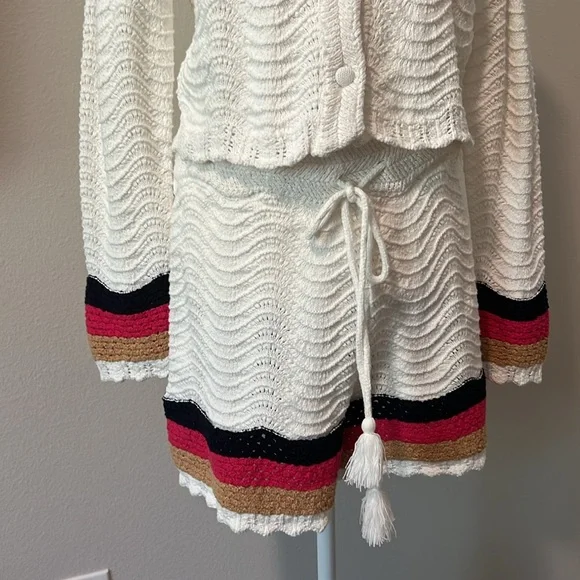 House of Harlow 1960 Crochet Sweater and Shorts Set Medium Large - Picture 6 of 13